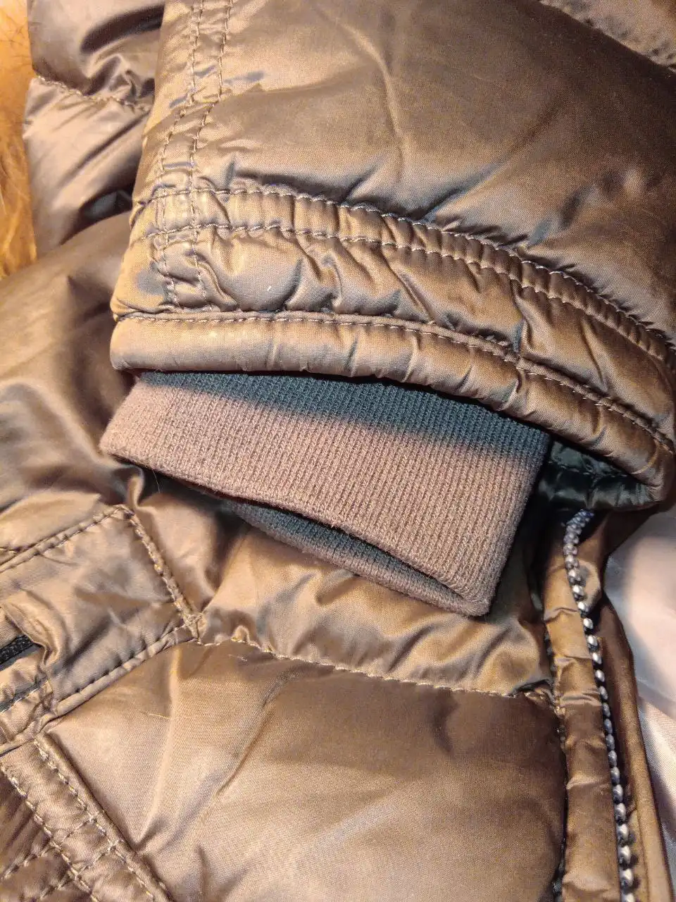 Пуховик Baon XS хаки натуральный мех - Верхняя одежда (Одежда) в Химки