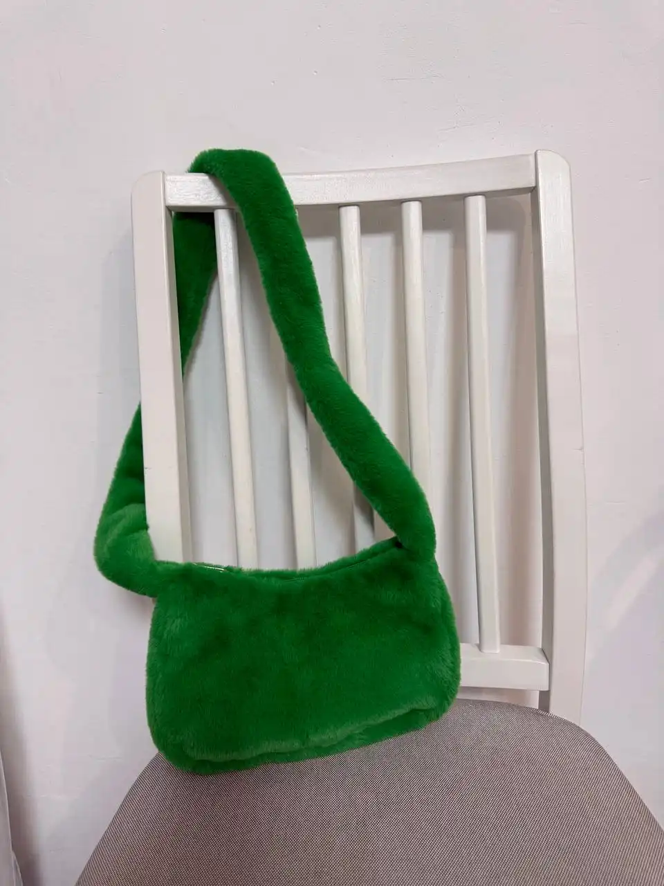 Меховая сумочка Monki - Аксессуары (Одежда) в Химки