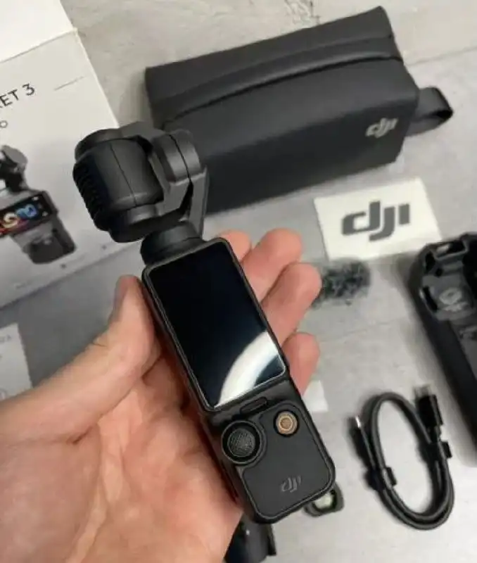 Продается камера Dji Osmo Pocket 3 Creator Combo - Фото- и видеотехника (Электроника) в Химки
