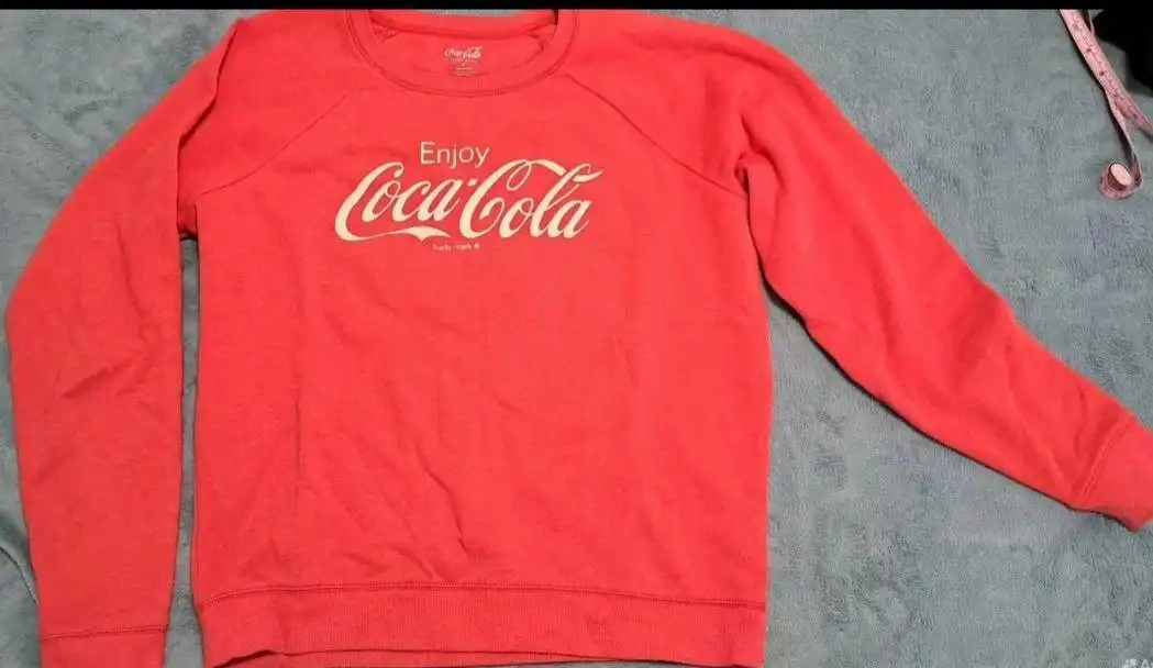 Продам женскую кофту, 46 размер - Верхняя одежда (Одежда) в Химки