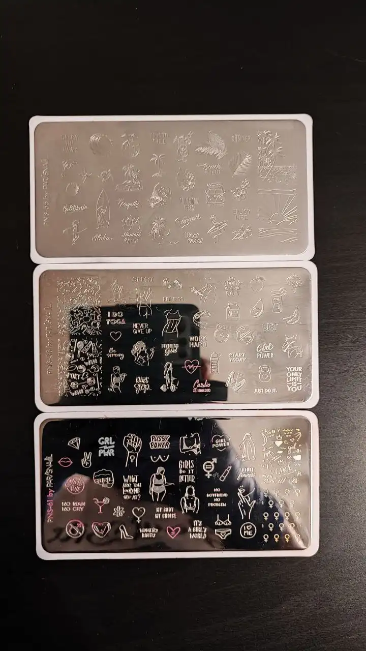 Пластины для стемпинга и диски для пилинга стопы для маникюра - Красота и здоровье (Барахолка) в Зеленоград