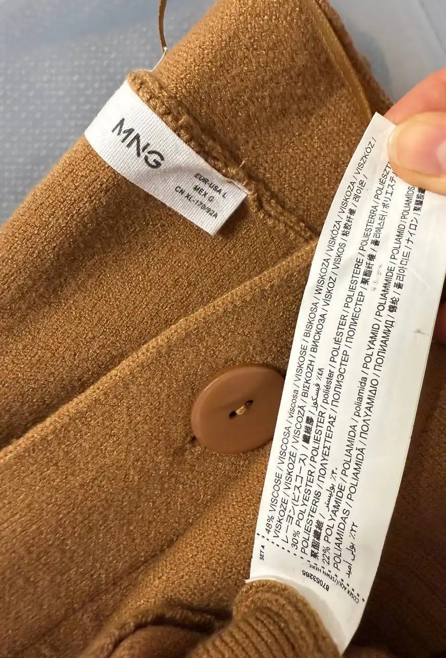 Жилет Mango размер L с блузой в подарок - Верхняя одежда (Одежда) в Химки