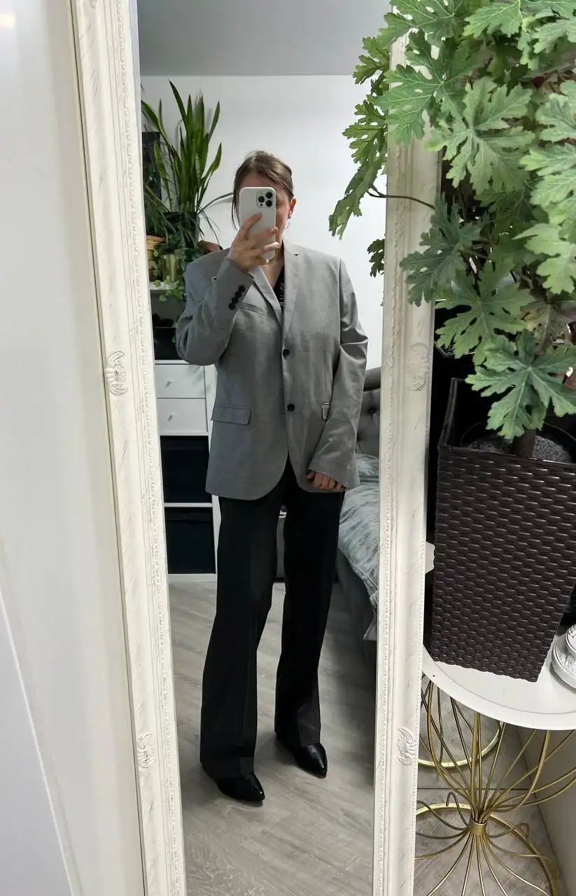 Пиджак H&M мужской, подходит на девушек - Пиджаки (Одежда) в Химки