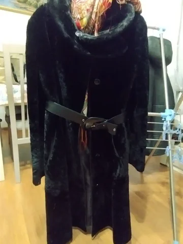 Шуба из натуральной овчины черного цвета - Верхняя одежда в Пятигорск