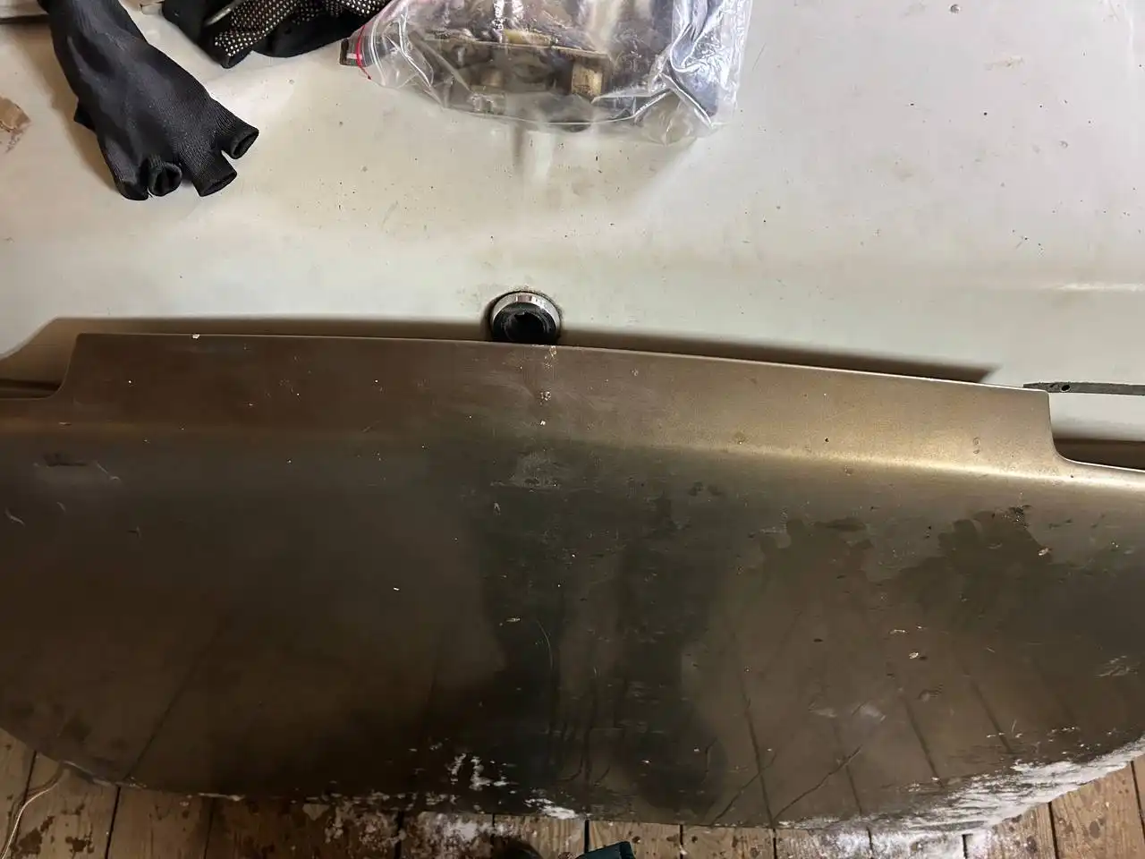 Капот ВАЗ 2108-099 в очень хорошем состоянии - Запчасти в Химки