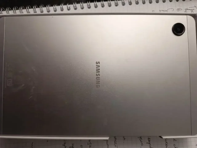 Планшет Samsung Galaxy Tab A9 Wi-Fi Silver б/у - Планшеты в Химки