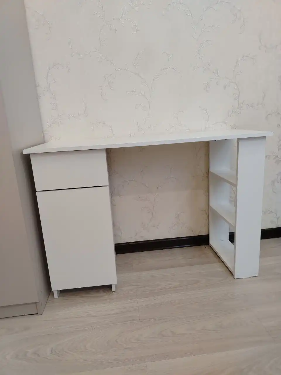 Письменный стол - Барахолка в Химки