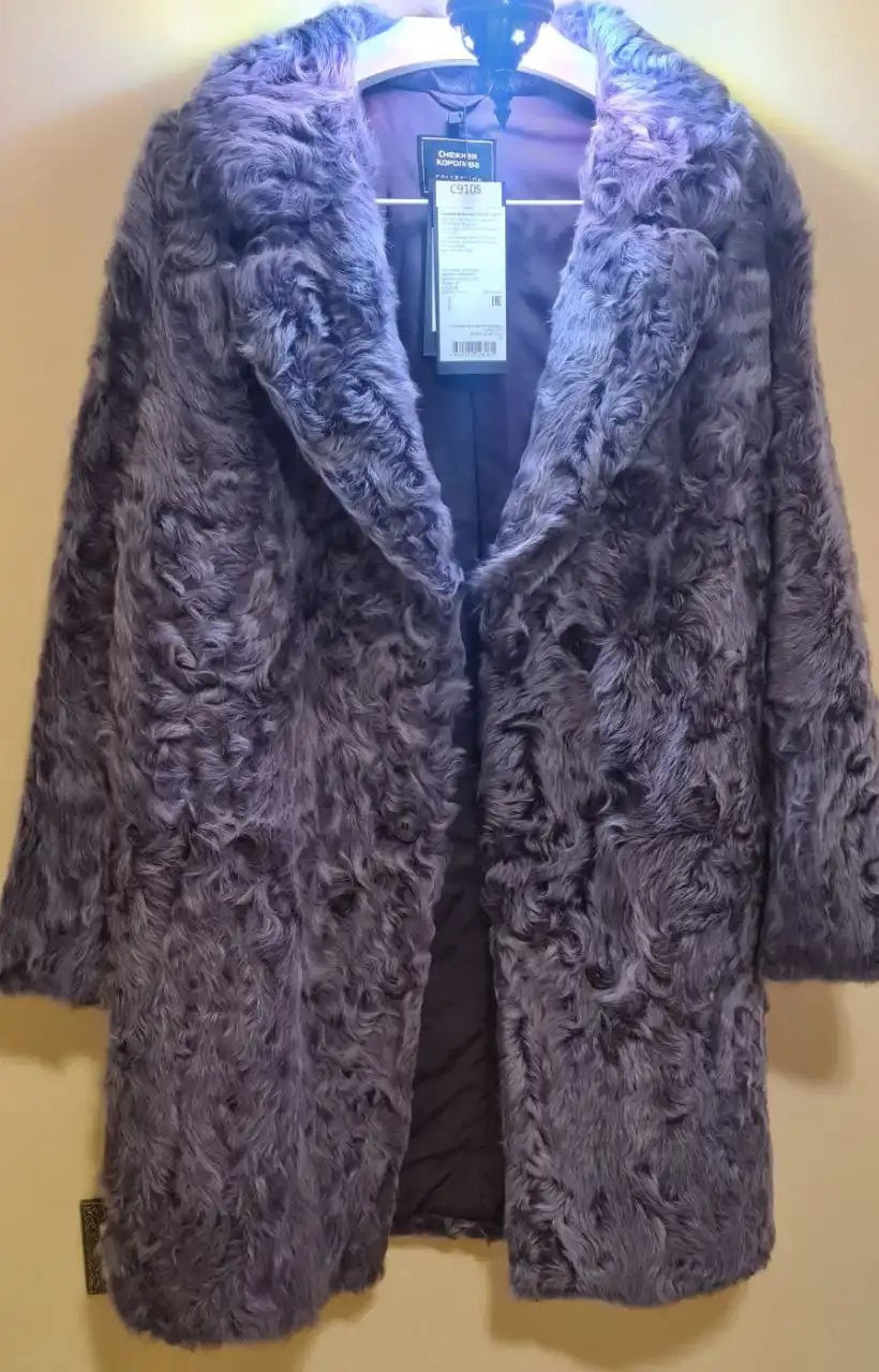 Продам новую овцу калгари размер 46 - Барахолка в Химки