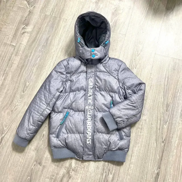 Детская демисезонная куртка Pelican на рост 128 см - Беременным в Химки