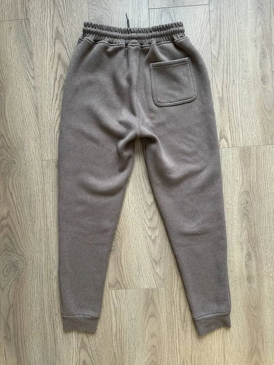 Джоггеры флисовые размер L - Одежда в Москва