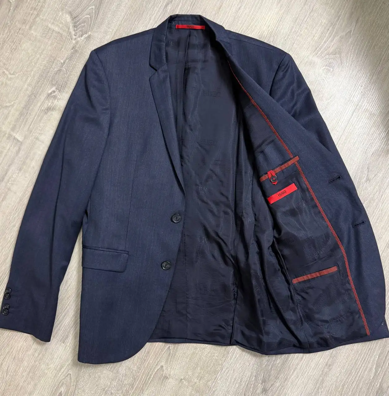 Пиджак Hugo Boss из натуральной шерсти - Мужская одежда (Одежда) в Химки