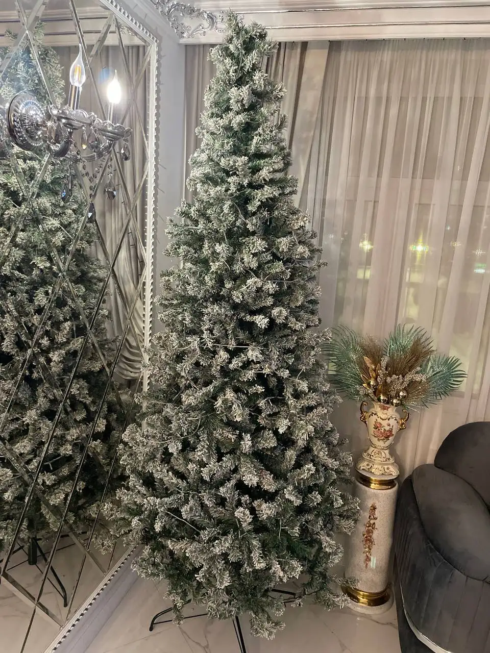 Продам елку высотой 2.70 метра - Новогодние товары (Барахолка) в Химки
