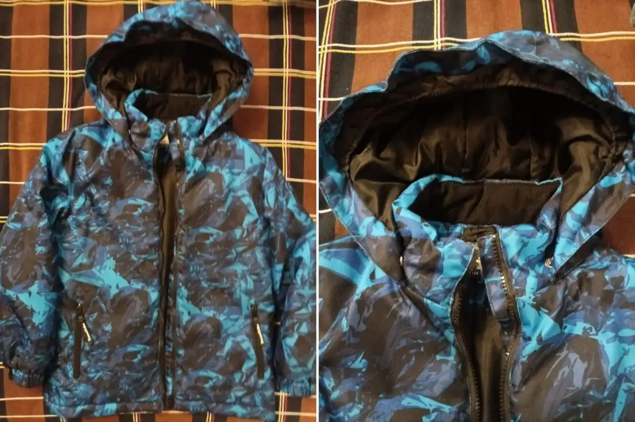 Демисезонная куртка с отстегивающимся капюшоном - Верхняя одежда (Одежда) в Химки