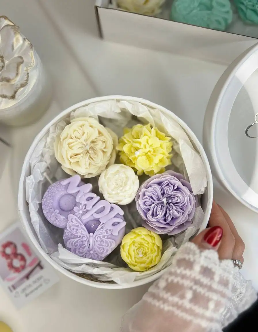 Подарочный набор ароматических свечей к 8 марта - Барахолка в Химки