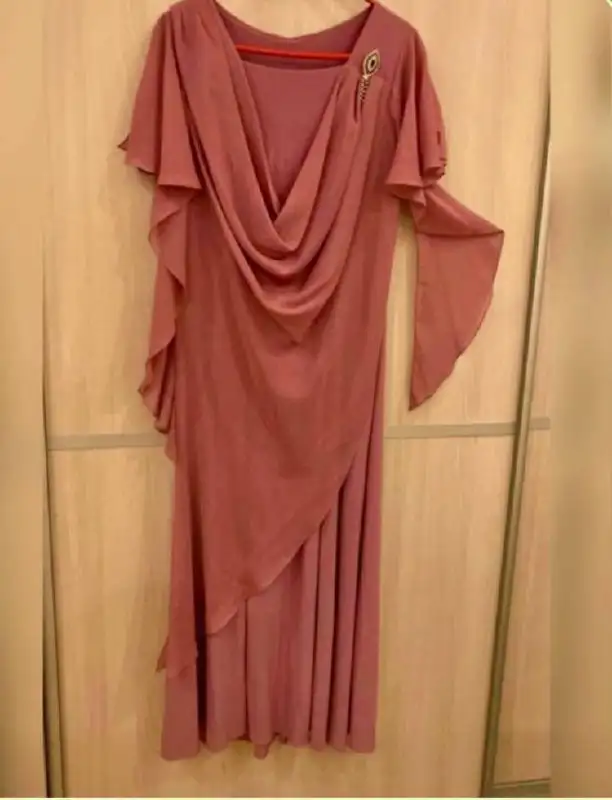 Вечернее платье размер 52-56 - Вечерние платья (Одежда) в Химки