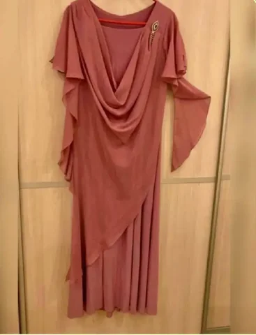 Вечернее платье размер 52-56 - Куртки в Химки