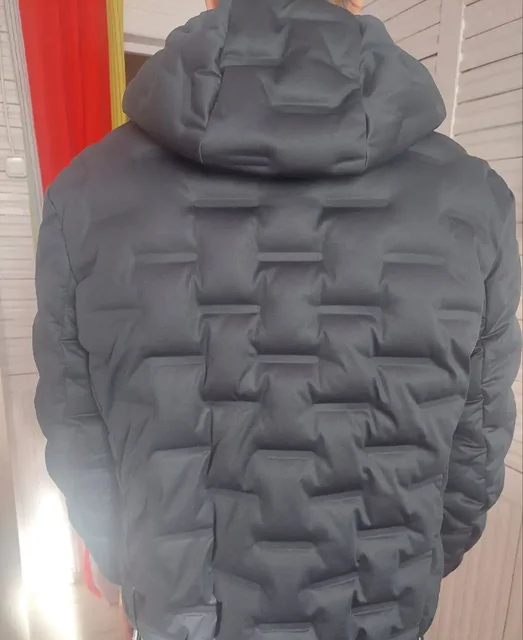 Оригинал Армани размер 48-50 - Куртки в Химки