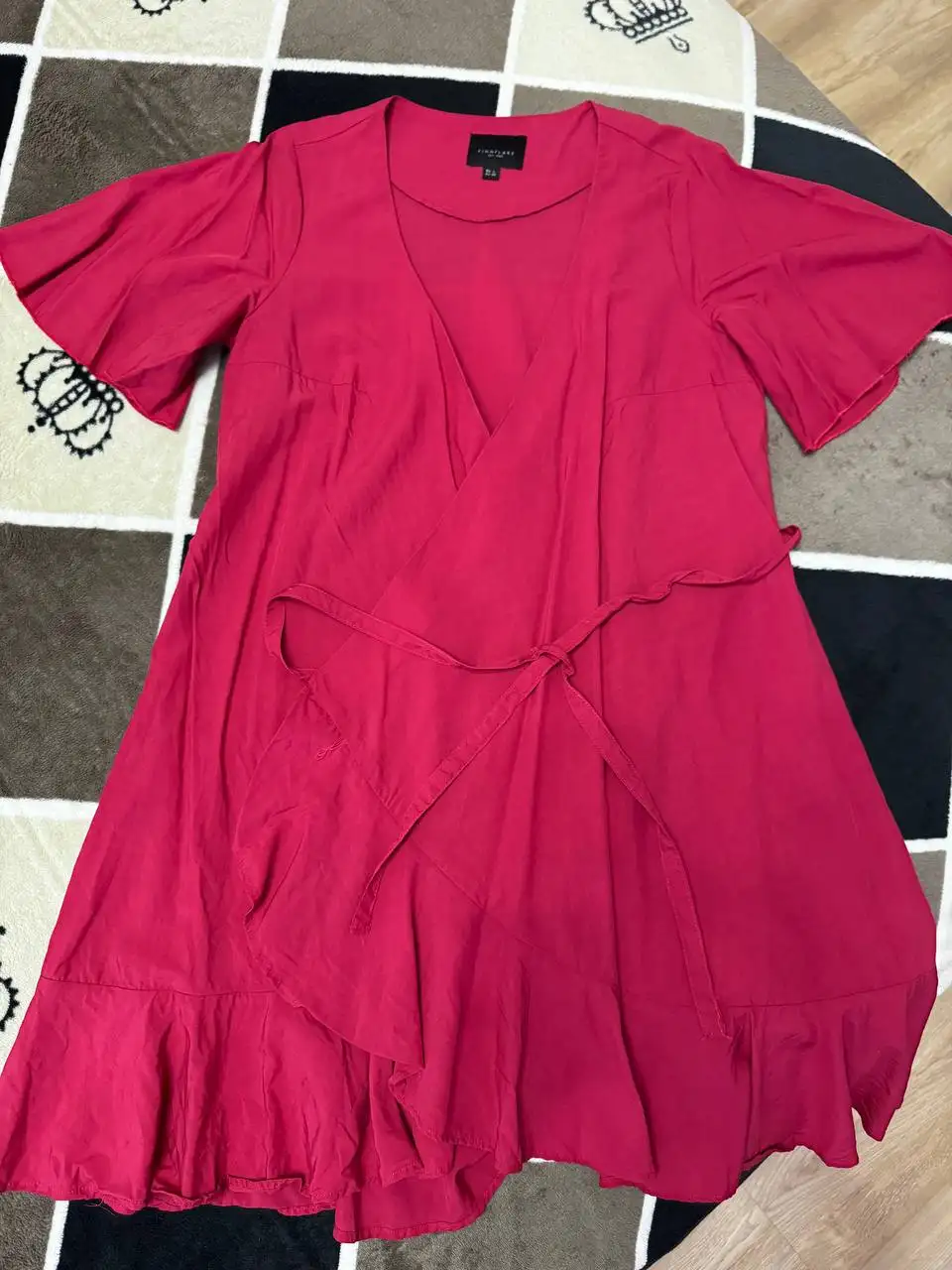 Бордовое платье-халат Finn Flare размер L - Платья (Одежда) в Химки