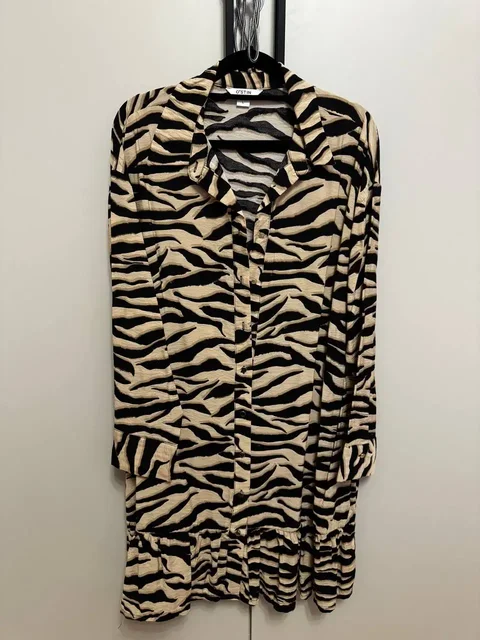 Платье Ostin размер L - Пиджаки в Химки