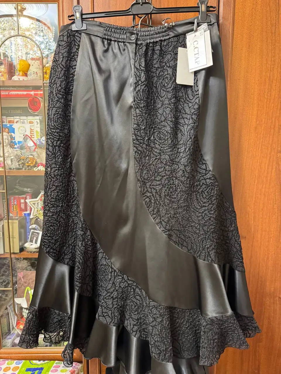 Нарядная юбка с этикеткой - Юбки (Одежда) в Химки
