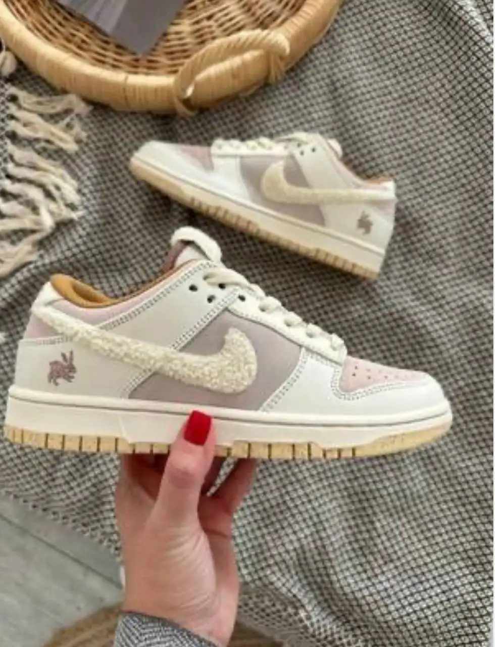 Кроссовки мужские и женские новые распродажа - Обувь (Одежда) в Химки