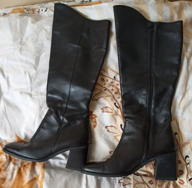 Сапоги Renaissance (Италия) размер 39 черные - частное объявление в Химки