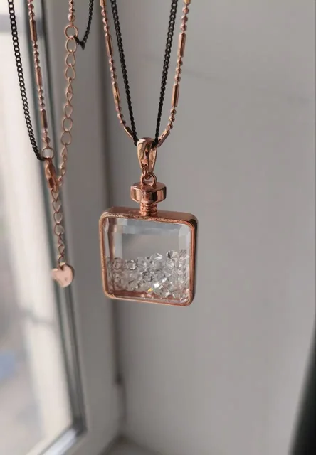 Кулон "парфюм" с кристаллами на двух цепочках - Барахолка в Зеленоград