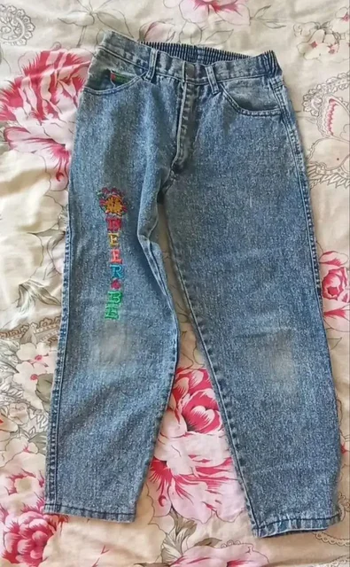 Джинсы на 7-9 лет с резинкой - Шубы в Химки