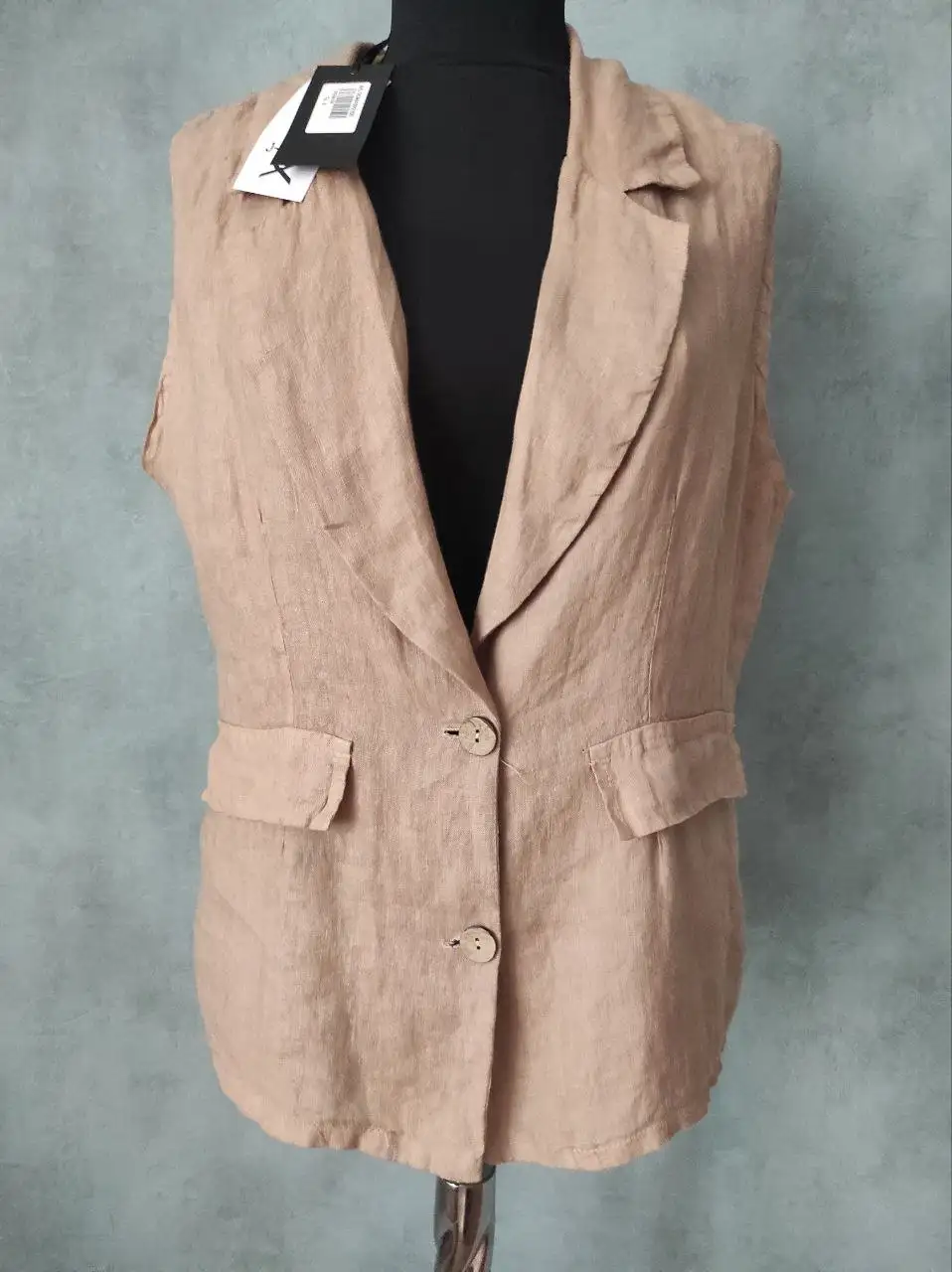Жилет новый Италия лён размер универсальный - Верхняя одежда (Одежда) в Зеленоград