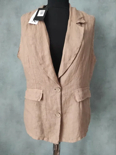 Жилет новый Италия лён размер универсальный - Верхняя одежда в Зеленоград