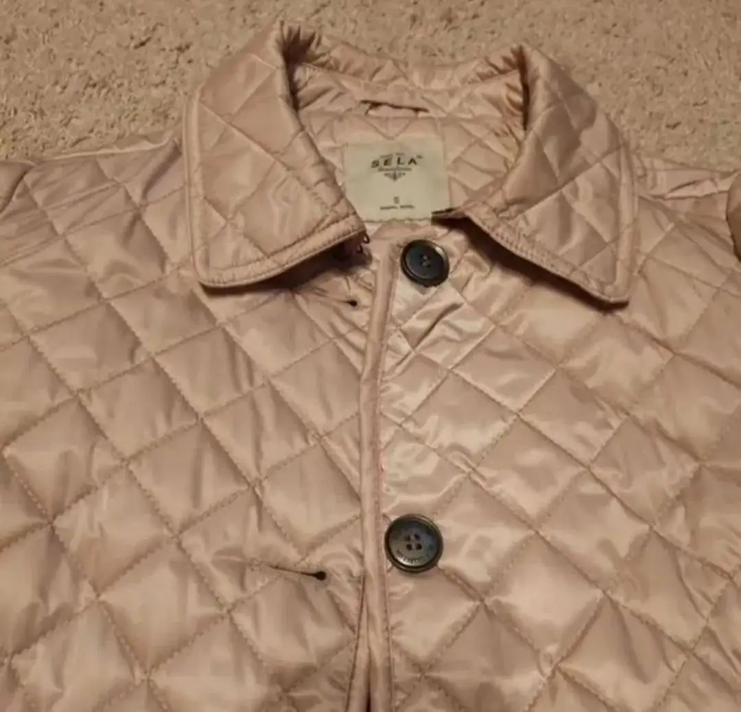 Легкая стеганая куртка Sela S (42-44) - Верхняя одежда (Одежда) в Химки