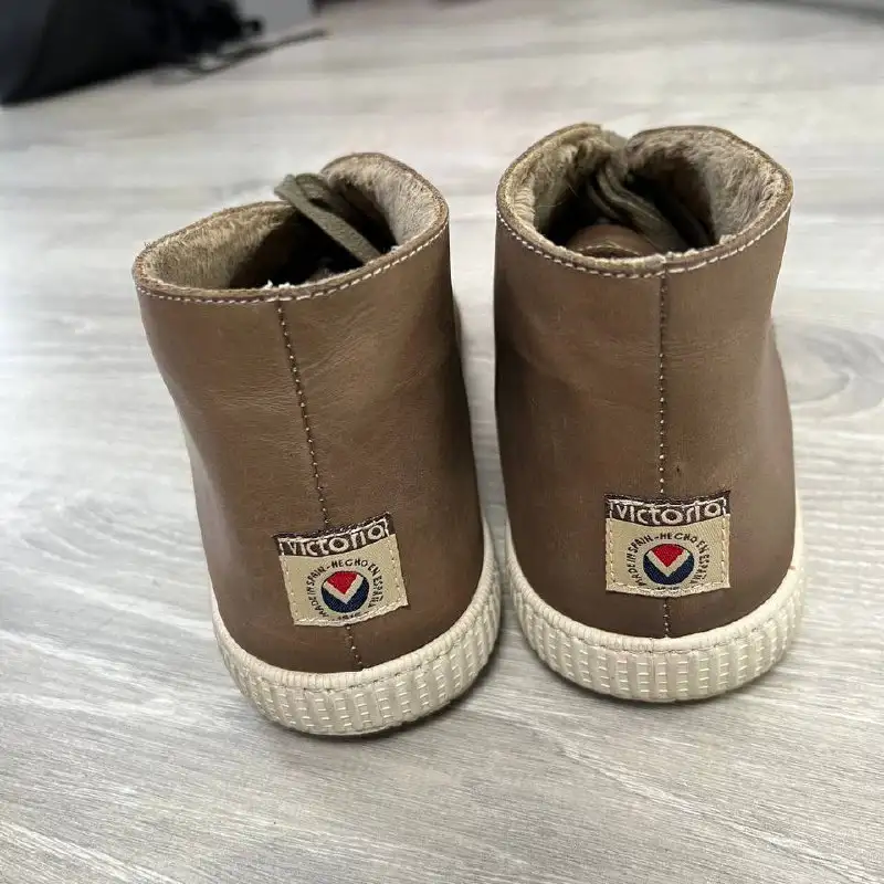 Мужские ботинки Victoria Испания, размер 43 - Обувь (Одежда) в Химки