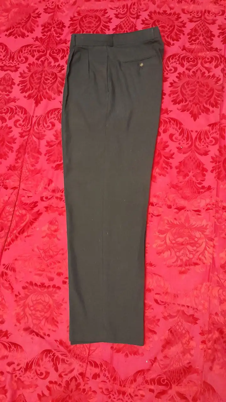 Новые брюки 50-52 размер, ПО в поясе 45см - Брюки (Одежда) в Химки