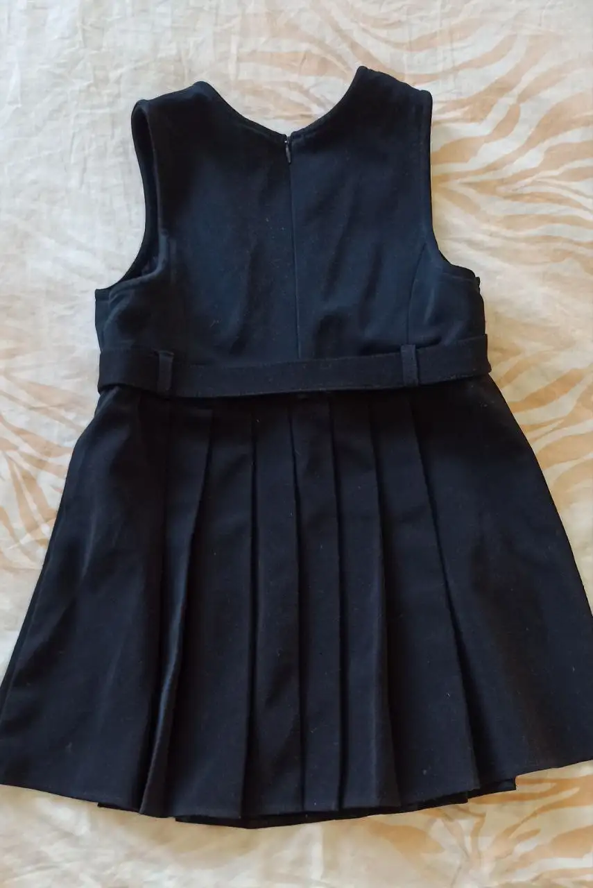 Школьный сарафан начальные классы размер 134 - Детская одежда (Одежда) в Химки