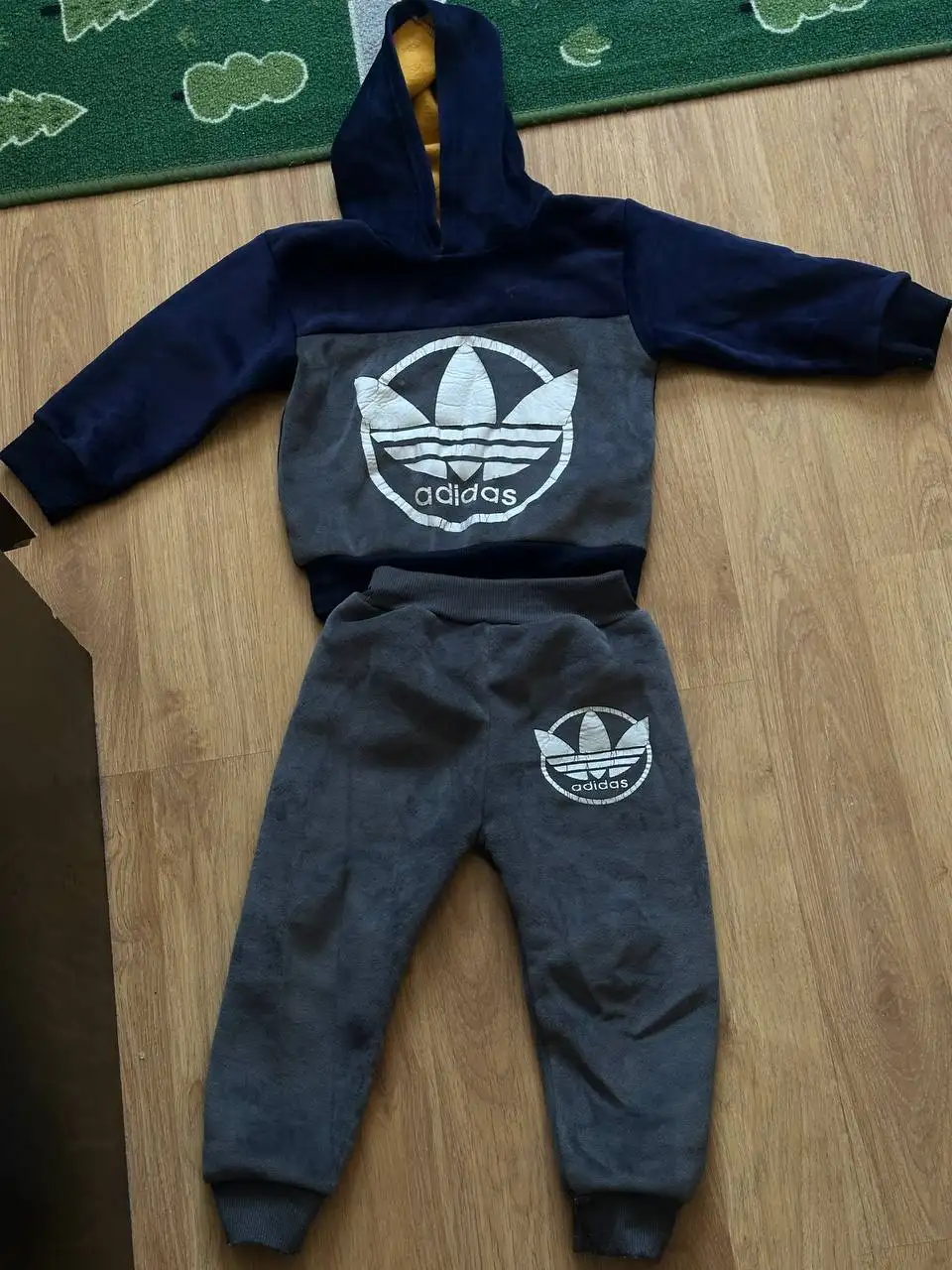 Костюм на флисе, размер 92-98 - Одежда в Химки