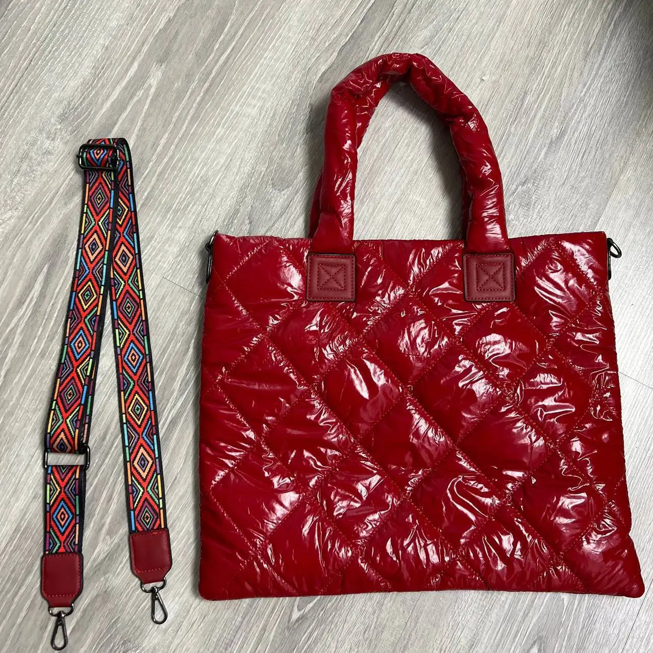 Продам новый стильный стеганный шопер - Барахолка в Химки