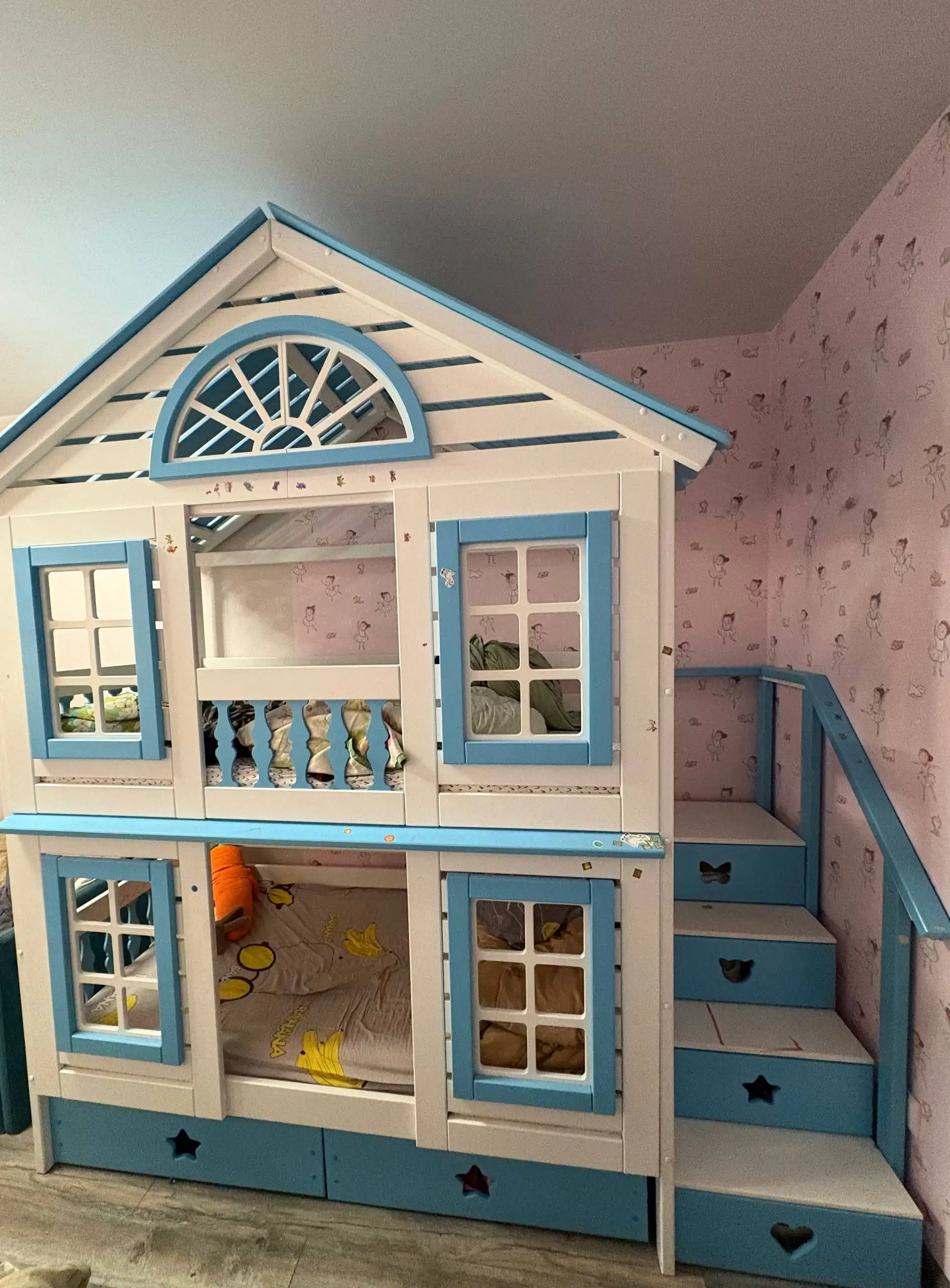 Продажа кровати с двумя матрасами в Химках - Детская мебель (Товары для детей) в Химки