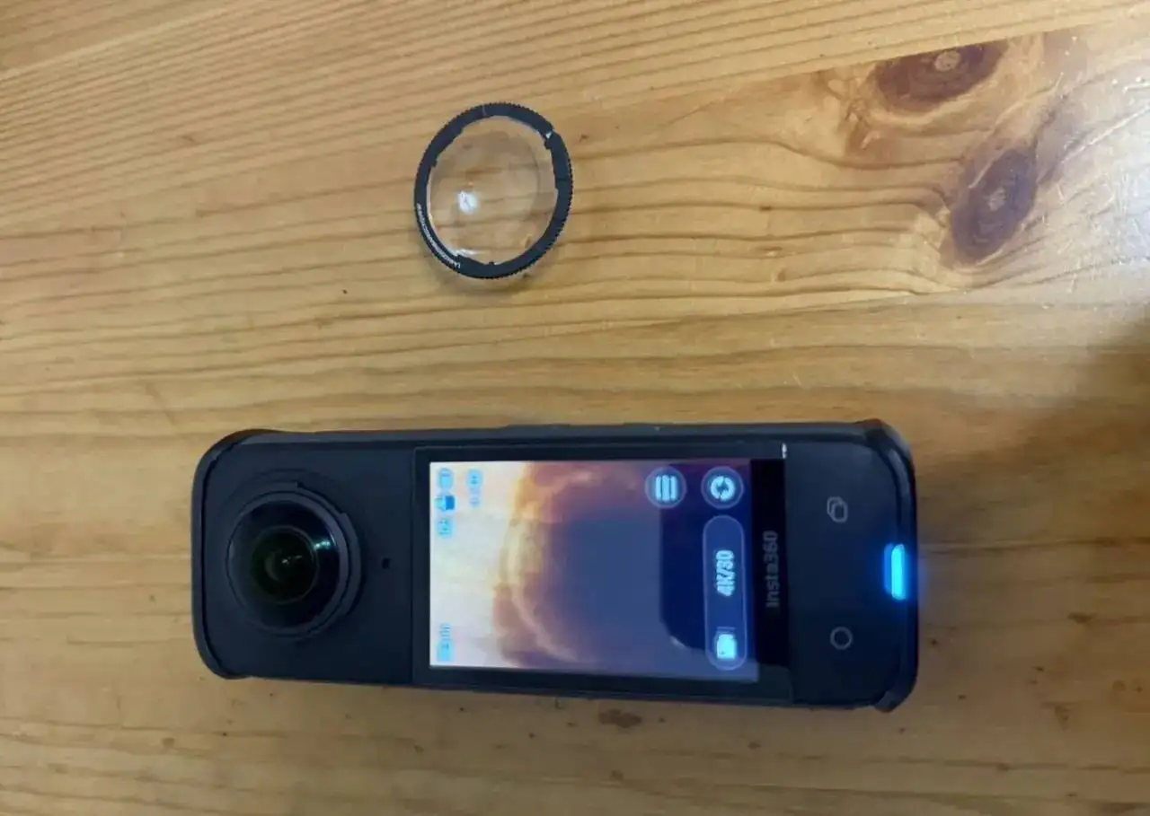 Камера Insta 360 X4 полный комплект - Фото и видеокамеры (Электроника) в Химки