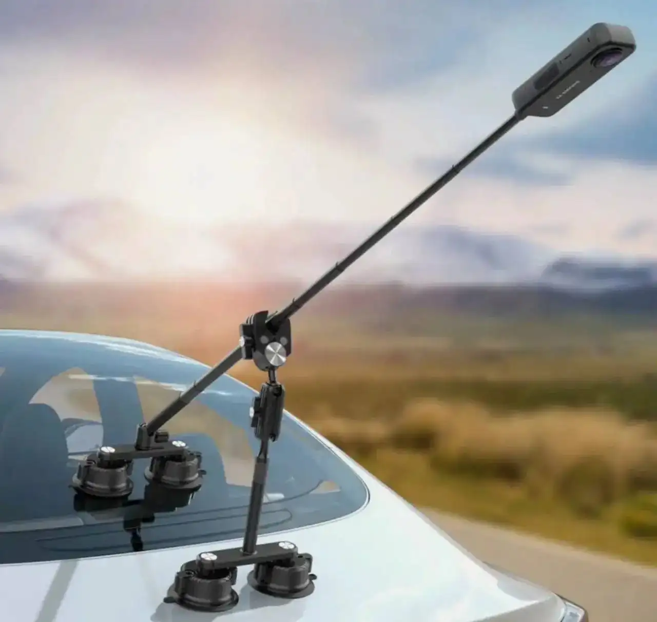 Камера Insta 360 X4 полный комплект - Фото и видеокамеры (Электроника) в Химки