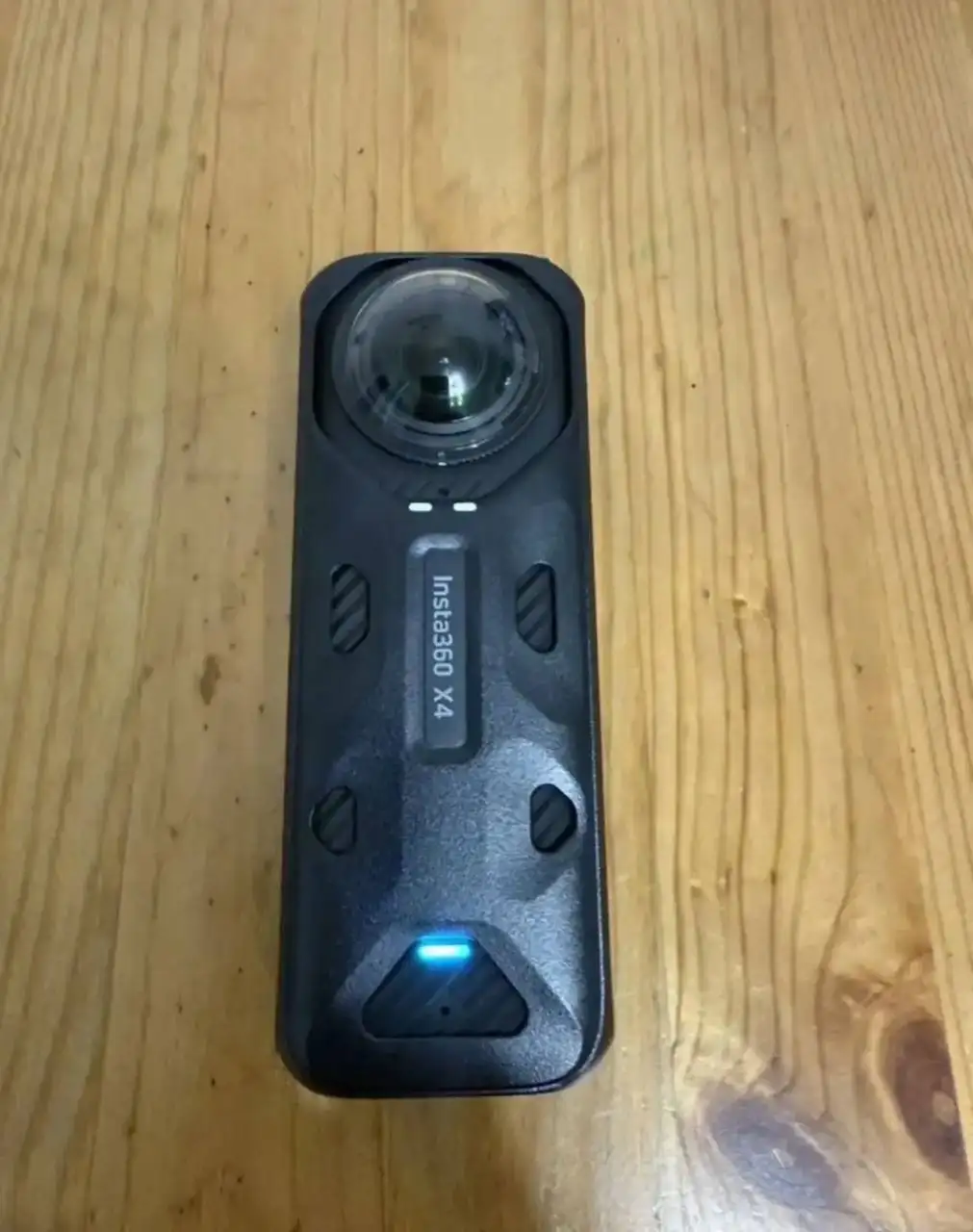 Камера Insta 360 X4 полный комплект - Фото и видеокамеры (Электроника) в Химки