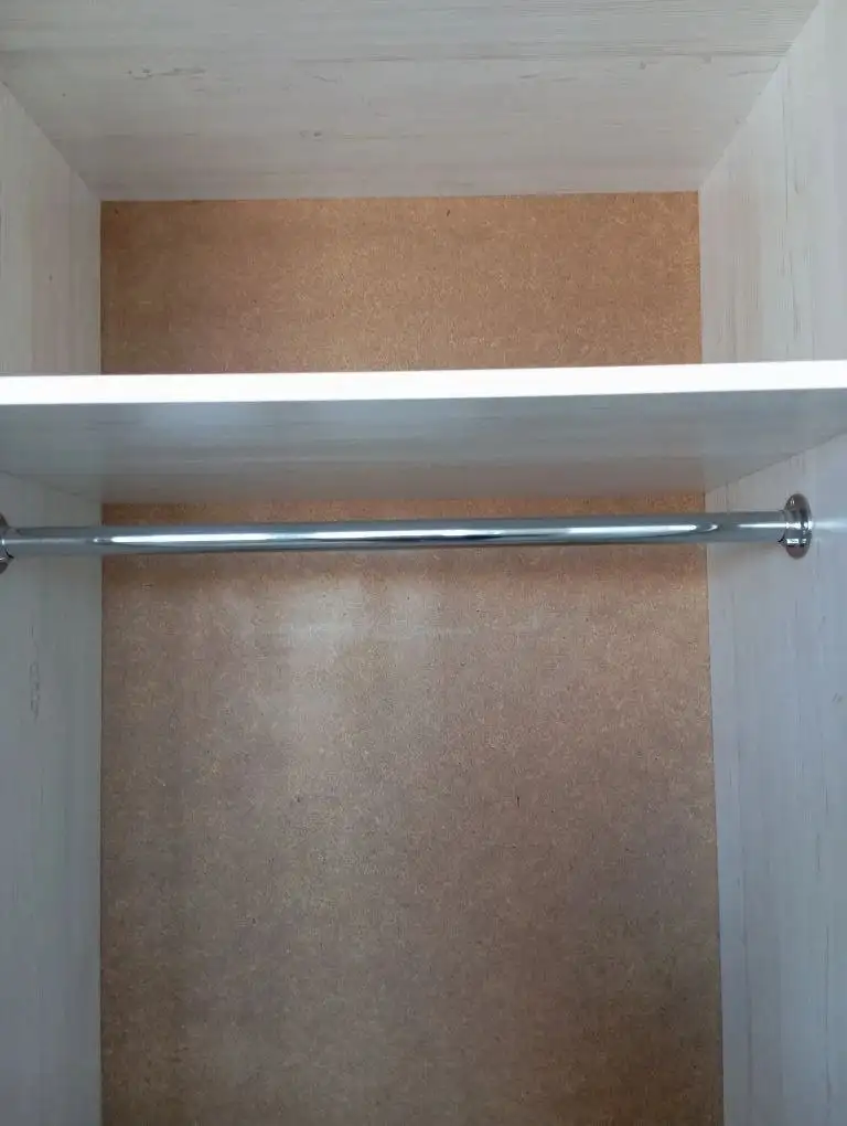 Продам шкаф платяной белый двустворчатый - Мебель (Для дома и дачи) в Зеленоград