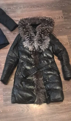 Пуховик женский мех лисы кожа 42-44 - Верхняя одежда в Химки