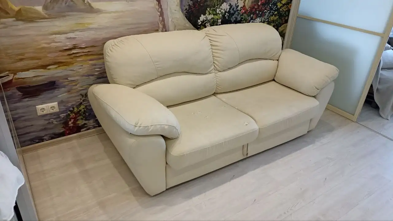 Продам два дивана с обивкой экокожа - Мебель (Барахолка) в Сходня