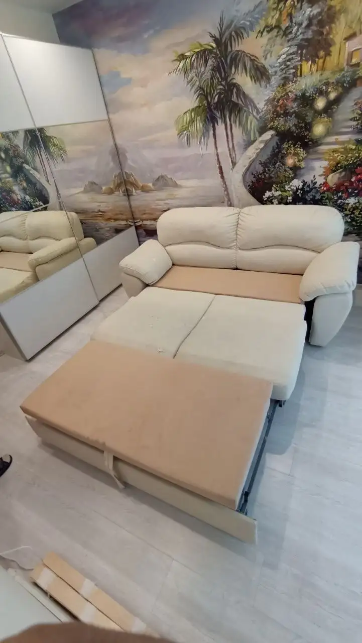 Продам два дивана с обивкой экокожа - Мебель (Барахолка) в Сходня