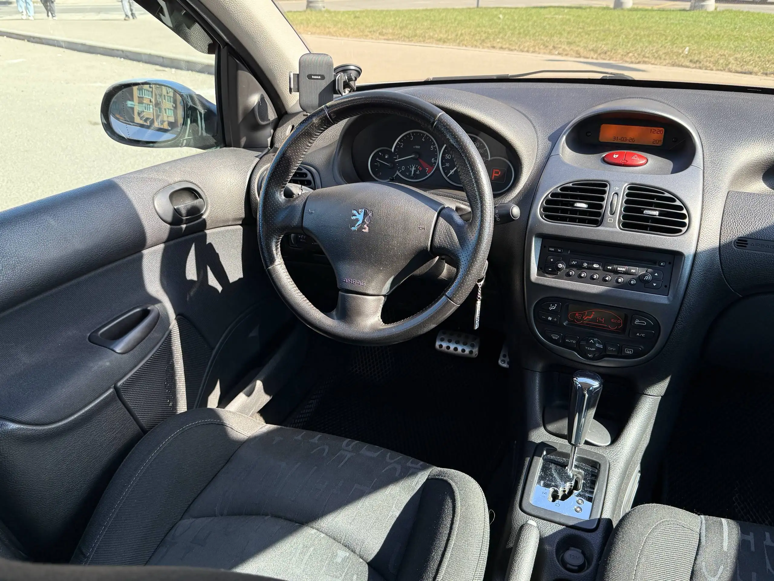 Peugeot 206 2005 года с пробегом 98 тыс. км - Легковые автомобили (Авто) в Химки