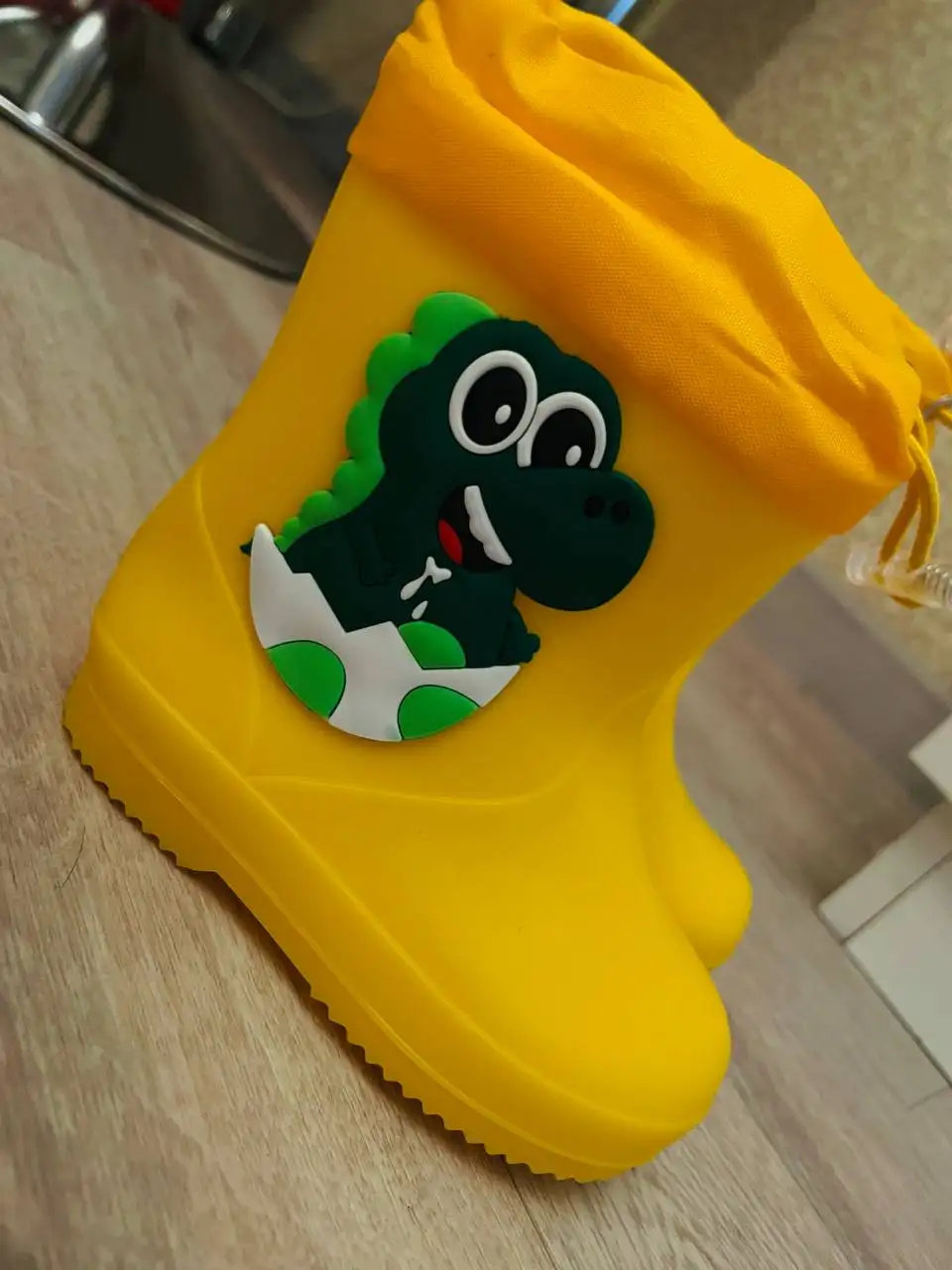 Резиновые сапожки новые - Барахолка в Химки