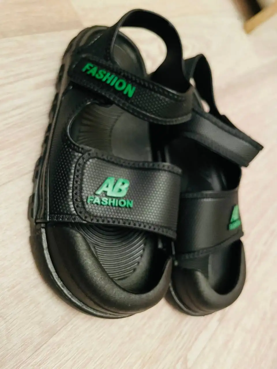 Продам детские сандали на мальчика - Обувь (Товары для детей) в Химки