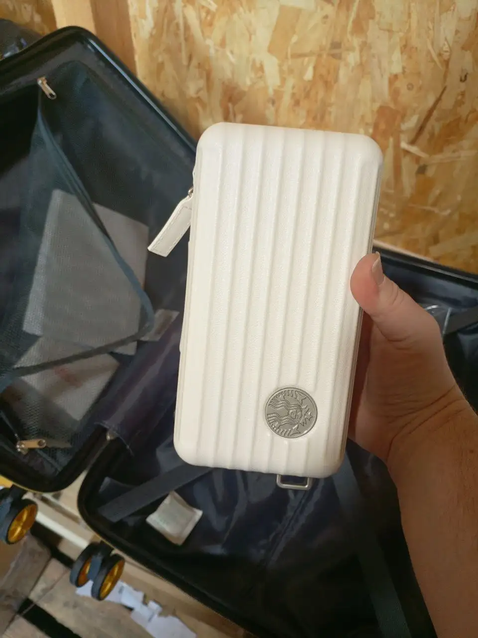 Новый чемодан ABS размер S - Чемоданы и сумки (Барахолка) в Химки