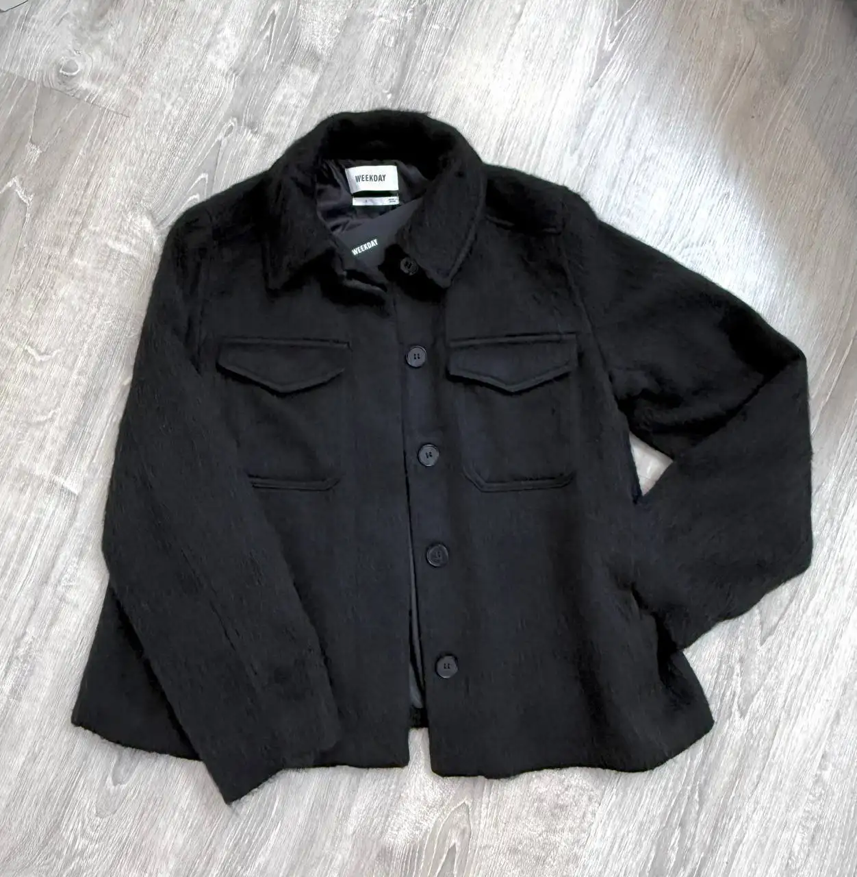 Теплый жакет Weekday размер S - Верхняя одежда (Одежда) в Химки