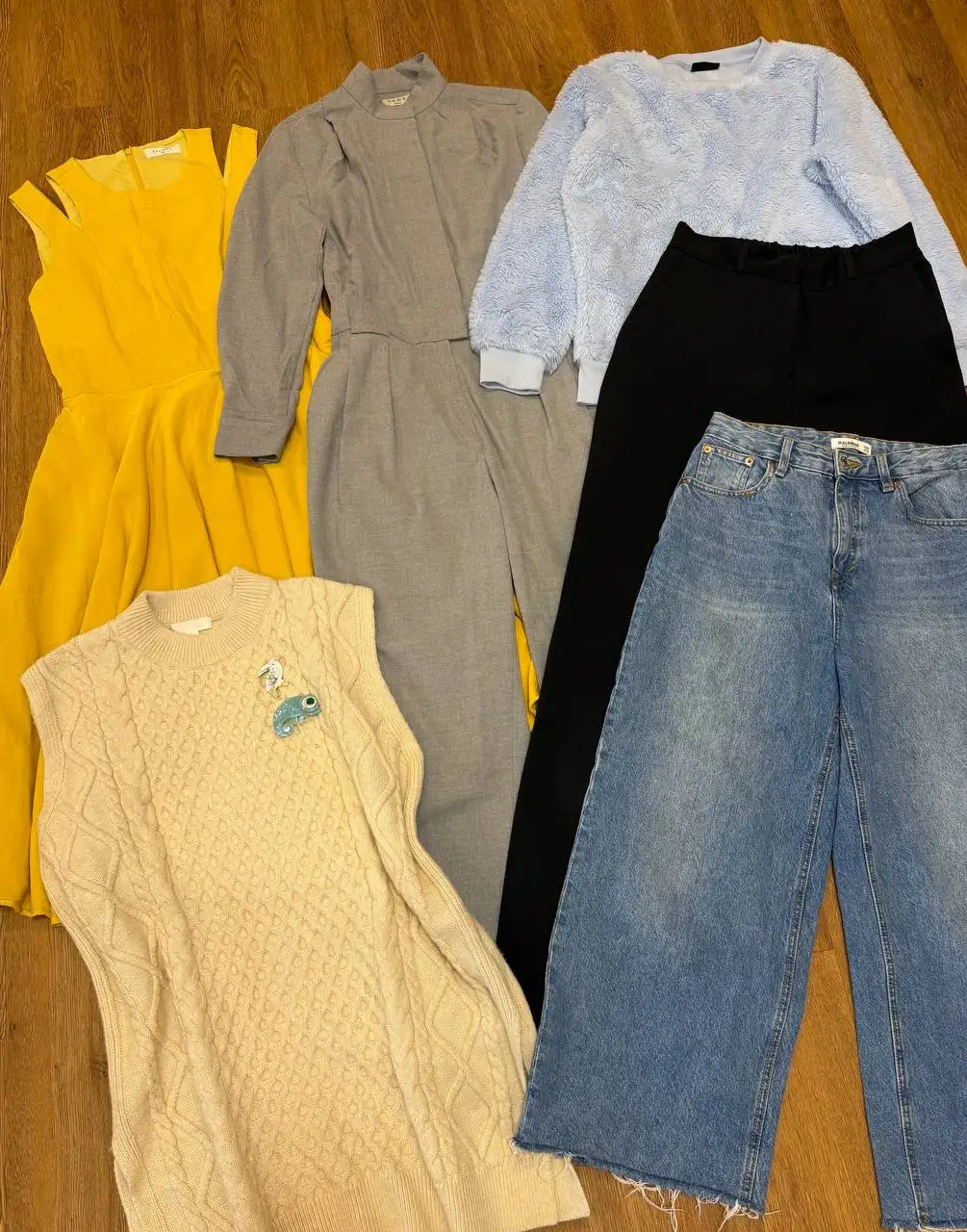 Пакет женской одежды размер 46/48 - Женская одежда (Одежда) в Москва